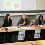 Héloïse MEULEY, FAS B-FC, Audrey DALLAVALLE, FAS B-FC, Philippe BRUN, pair-aidant, Claire MORICE, psychiatre et Cyrille OGNIER, infirmier Héloïse MEULEY, FAS B-FC, Audrey DALLAVALLE, FAS B-FC, Philippe BRUN, pair-aidant, Claire MORICE, psychiatre et Cyrille OGNIER, infirmier