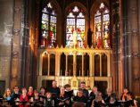 chorale orange à la chapelle du CH La Chartreuse