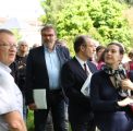 Jean-Philippe Maître, responsable des espaces verts et de la voierie du CH La Chartreuse, Jean-Yves Pian, Président du Conseil de Surveillance du CH La Chartreuse, Patrice Château, adjoint au maire de Dijon chargé de l’environnement, Aline Ferrière, conseillère municipale, présidente de la commission de quartier de la Fontaine d’Ouche, Stéphanie Modde, adjointe au maire de Dijon chargée de l’écologie urbaine et du cadre de vie