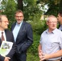 Patrice Château, adjoint au maire de Dijon chargé de l’environnement, Jean-Yves Pian, Président du Conseil de Surveillance du CH La Chartreuse, Jean-Philippe Maître, responsable des espaces verts et de la voierie du CH La Chartreuse,  Johann Lallemand, chargé des collections botaniques du Muséum Jardin des Sciences de l’Arquebuse,