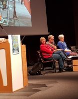 Dr E. Douvier, Médecin chef PMI A. Azar (Médiateur culturel), Dr I. Chaveneau (Psychiatre au CHS de Sevrey),  E. De Tomasso (Psychologue à Tintinnabule à Chalon sur Saône),  A. Rochelle (Professeur de chant, diplômée d’Etat), A. Vasseur (Cadre éducateur du CH La Chartreuse à Dijon).