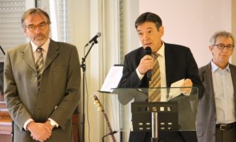 Jean-Yves Pian, président du Conseil de Surveillance, Bruno Madelpuech, directeur du CH La Chartreuse, ainsi que le Dr Gérard Milleret, président de la Commission Médicale d’Etablissement