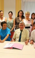 Bruno madelpuech directeur du CH La Chartreuse Dr Jean-Pierre Capitain Psychiatre au Centre Hospitalier La Chartreuse de Dijon, Dr Roy Muriel Dr Gérard Milleret président de la CME Giséle Gérard assistante sociale Anne DUEZ cadre de santé amandine clavel alice guittat florence veaulin stéphanie tissier Joêl Beaupeux Dr SEROT