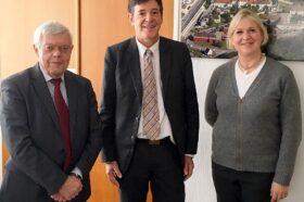 Pierre-Alain Viellard, président de l’association Les Amis de la Chartreuse de Champmol - Bruno Madelpuech, directeur du CH La Chartreuse - Geneviève Fontaine, Directrice de l’Office de Tourisme Dijon Métropole