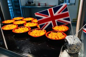 Voyage culinaire en Grande-Bretagne au restaurant du personnel du CHLC