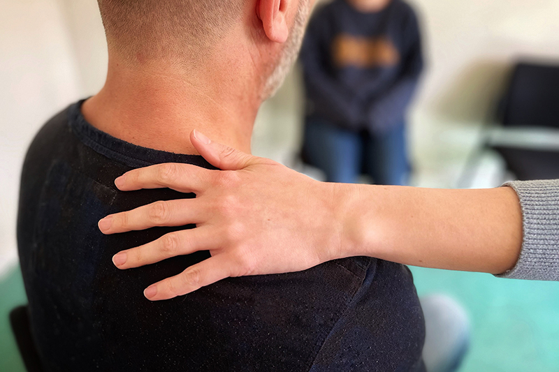 Le CHLC ouvre un groupe de paroles pour hommes victimes de violences ...
