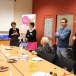 Jean-Claude Petot (musicothérapeute), Marie Gentil (sage-femme), Chantal Normand (présidente des blouses roses), Jean-MArc Albert (cadre de santé) et le Dr Pierre BESSE (chef du pôle C)