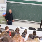 Conférence sur le sommeil à l'Université de Bourgogne Dr Clément GUILLET (psychiatre), Dr Jean-Claude GIROD (psychiatre et chef du Pôle B) et Dr Aymar HUSSAMI (neurologue, spécialiste d’électrophysiologie clinique)