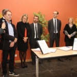 Amandine CLAVEL, chargée de mission Psychiatrie et Santé Mentale Filière psychiatrique du GHT 21-52 & Projet Territorial de Santé Mentale Côte d’Or, Dr Emmanuel DEBOST, Représentant de l’URPS Médecins libéraux, Michel LIORET, Délégué Départemental – UNAFAM Côte d’Or, Catherine GOZZI, Présidente du CLSM Franco Basaglia, Patrice DUROVRAY, Directeur de l’Acodège, Pierre PRIBILE, Directeur Général de l’Agence régionale de santé (ARS) de Bourgogne-Franche-Comté, Nadiège BAILLE, Directrice du CHU Dijon et François MARTIN, Directeur du Centre Hospitalier La Chartreuse et Pilote de la filière Psychiatrie et Santé Mentale du GHT 21-52