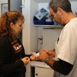 Le tabac, on arrête ensemble au CHLC ! Sylvie Walch, diététicienne et Serge Brinas, Kinésithérapeute au CHLC Dijon