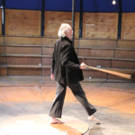 Atelier de jonglage avec Jérôme Thomas - Cirque Lili et CHLC Atelier de jonglage avec Jérôme Thomas - Cirque Lili et CHLC