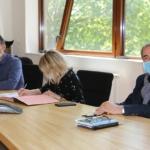 François MARTIN, directeur du CHLC, Dr Juliette MARTIN, chef du Pôle de réhabilitation et Dr Pierre BESSE, Président de la Commission Médicale d’Etablissement François MARTIN, directeur du CHLC, Dr Juliette MARTIN, chef du Pôle de réhabilitation et Dr Pierre BESSE, Président de la Commission Médicale d’Etablissement