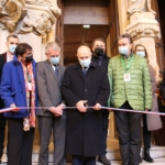 Dr Pierre BESSE, Président de la Commission Médicale d’Etablissement du CHLC, François MARTIN, Directeur du CHLC, Emmanuelle COINT, Présidente du Conseil de surveillance du CHLC, Bernard MAILLOT, Président de l’Association des Amis de la Chartreuse de Champmol, Fabien SUDRY, Préfet  de la Région Bourgogne-Franche-Comté et Son Excellence l’Archiduc Georges de Habsbourg-lorraine, Ambassadeur de Hongrie et descendant des ducs de Bourgogne