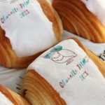 Pains au chocolat aux couleurs des JNMDA 12èmes journées nationales des MDA - CHLC - 2023