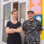 Elsa MOREAU, artiste, illustratrice et scénographe & Maxime DELOMPRÉ, plasticien et scénographe. Elsa MOREAU, artiste, illustratrice et scénographe & Maxime DELOMPRÉ, plasticien et scénographe.