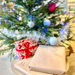 Des indications inscrites sur les ouvrages renseignaient sur le genre : policier, livre de cuisine, nature... Des indications inscrites sur les ouvrages renseignaient sur le genre : policier, livre de cuisine, nature...