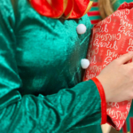 On NEM les lutins de Noël ! Merci à l'association ANEMONE. On NEM les lutins de Noël ! Merci à l'association ANEMONE.