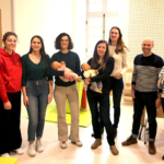 Cécile YEH - cadre de santé, Agathe CHABAL, trésorière et Clara CHARNAY, vice-présidente partenariat, Pauline PANSIOT - vice-président communication, Marie-Pascale BROCHOT - psychomotricienne, Coline PETAUTON - éducatrice spécialisée, Florent HIGUIER - musicothérapeute et Charlotte PELLETIER - infirmière puéricultrice Cécile YEH - cadre de santé, Agathe CHABAL, trésorière et Clara CHARNAY, vice-présidente partenariat, Pauline PANSIOT - vice-président communication, Marie-Pascale BROCHOT - psychomotricienne, Coline PETAUTON - éducatrice spécialisée, Florent HIGUIER - musicothérapeute et Charlotte PELLETIER - infirmière puéricultrice