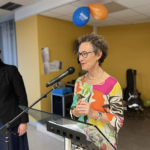 Le Dr Lombard et rappeler les étapes et personnes importantes de son parcours professionnel. Le Dr Lombard et rappeler les étapes et personnes importantes de son parcours professionnel.