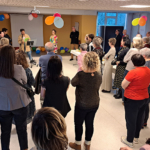 Une centaine de personnes étaient présentes. Une centaine de personnes étaient présentes.