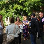 La chambre Wavecare est également été pensée pour améliorer la qualité de vie au travail des soignants, en leur offrant un espace pour se ressourcer, souffler et prendre soin d’eux-mêmes, face à la forte charge émotionnelle liée à leur mission auprès des adolescents en crise.