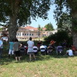 Fête de la Musique à l'ombre des platanes avec le groupe Flyin Pen Fête de la Musique à l'ombre des platanes avec le groupe Flyin Pen