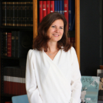 Mme JUAN Emmanuelle, directrice du Centre Hospitalier La Chartreuse Mme JUAN Emmanuelle, directrice du Centre Hospitalier La Chartreuse