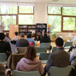 Christine RAYMOND et Catherine Fernandes, bénévoles de l'association Astrée - Caf&Doc’ : parler de solitude pour retisser le lien social Christine RAYMOND et Catherine Fernandes, bénévoles de l'association Astrée - Caf&Doc’ : parler de solitude pour retisser le lien social