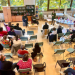 Groupes de paroles, ateliers thématiques, activités pour se ressourcer, intervention publiques... L'association propose une palette d'actions pour prévenir et accompagner le burn-out. Groupes de paroles, ateliers thématiques, activités pour se ressourcer, intervention publiques... L'association propose une palette d'actions pour prévenir et accompagner le burn-out.