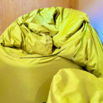 Des fauteuils lestés pour répondre aux besoins des spécificités sensorielles des résidents Des fauteuils lestés pour répondre aux besoins des spécificités sensorielles des résidents