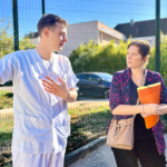 Au-delà de la création de nouveaux locaux, ce projet s’accompagne d’une évolution du projet de service. Il s’inscrit notamment dans la politique menée par l’établissement en faveur de la réduction du recours aux mesures d’isolement et de contention. Des espaces d’apaisement sont ainsi intégrés à la nouvelle unité, parallèlement au développement des médiations thérapeutiques.